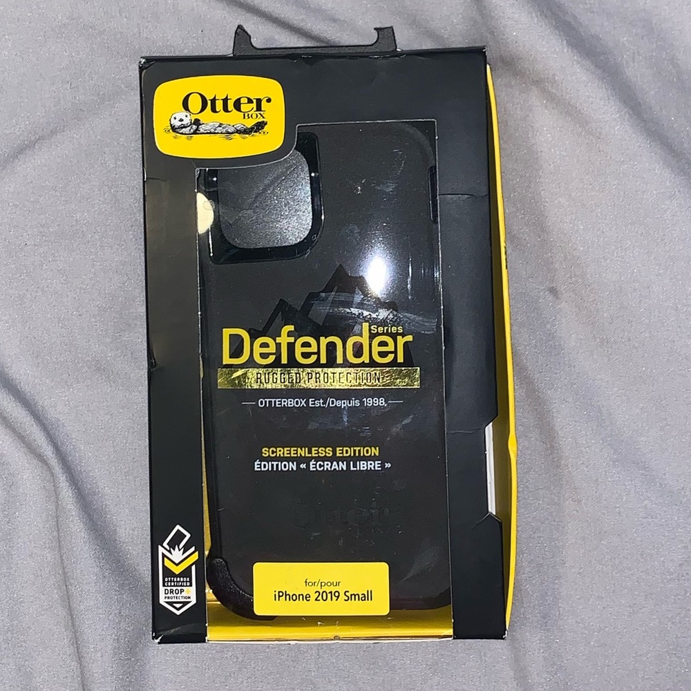 iPhone X/XS or iPhone 11 Pro OtterBox Case.
